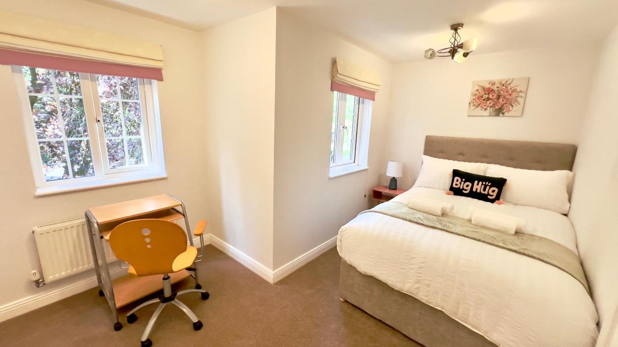 Holiday home Stylish Quaint Hosted By Esongrace In - Perfect For Families - Contractors - Makers - Emergency Housing - Professionals *